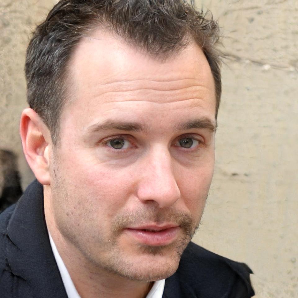 Marcus Flemington, Senior Financial Mentor